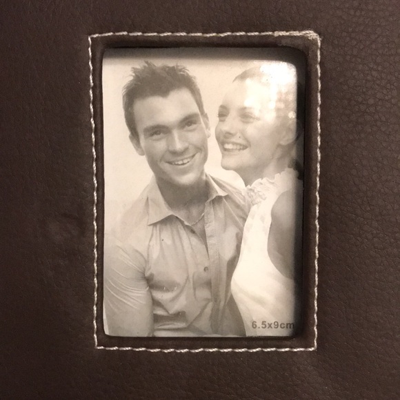 Brand New Leather Embossed Desk Picture Frame! - Picture 6 of 6